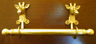 Giraffe Brackets with 5/8" Towel Rod