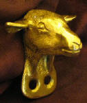 Goat Deluxe! Finger Pull, 3/4 view